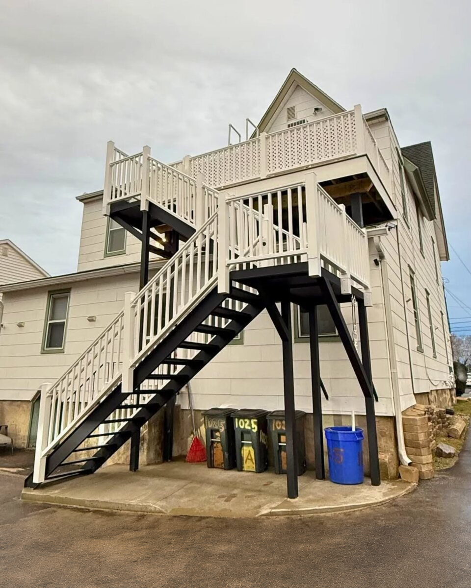 Custom Deck & Porch